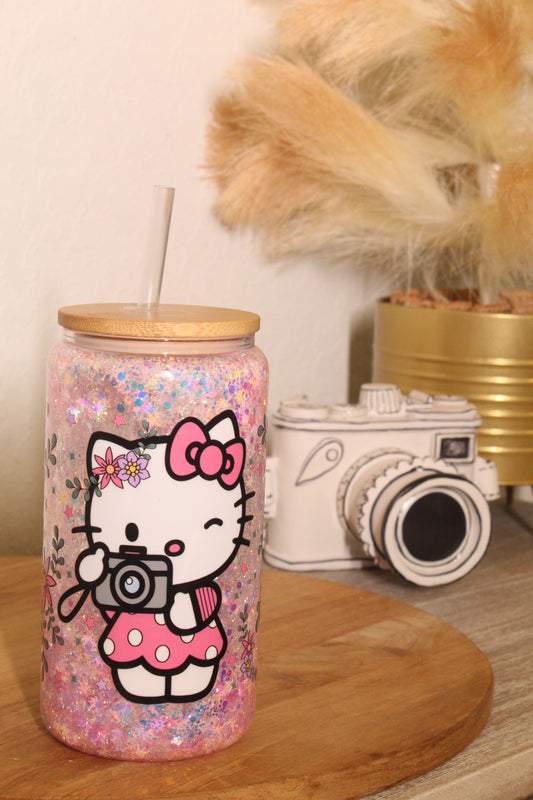 15 oz. Kitty w/ Camera snow globe glass can